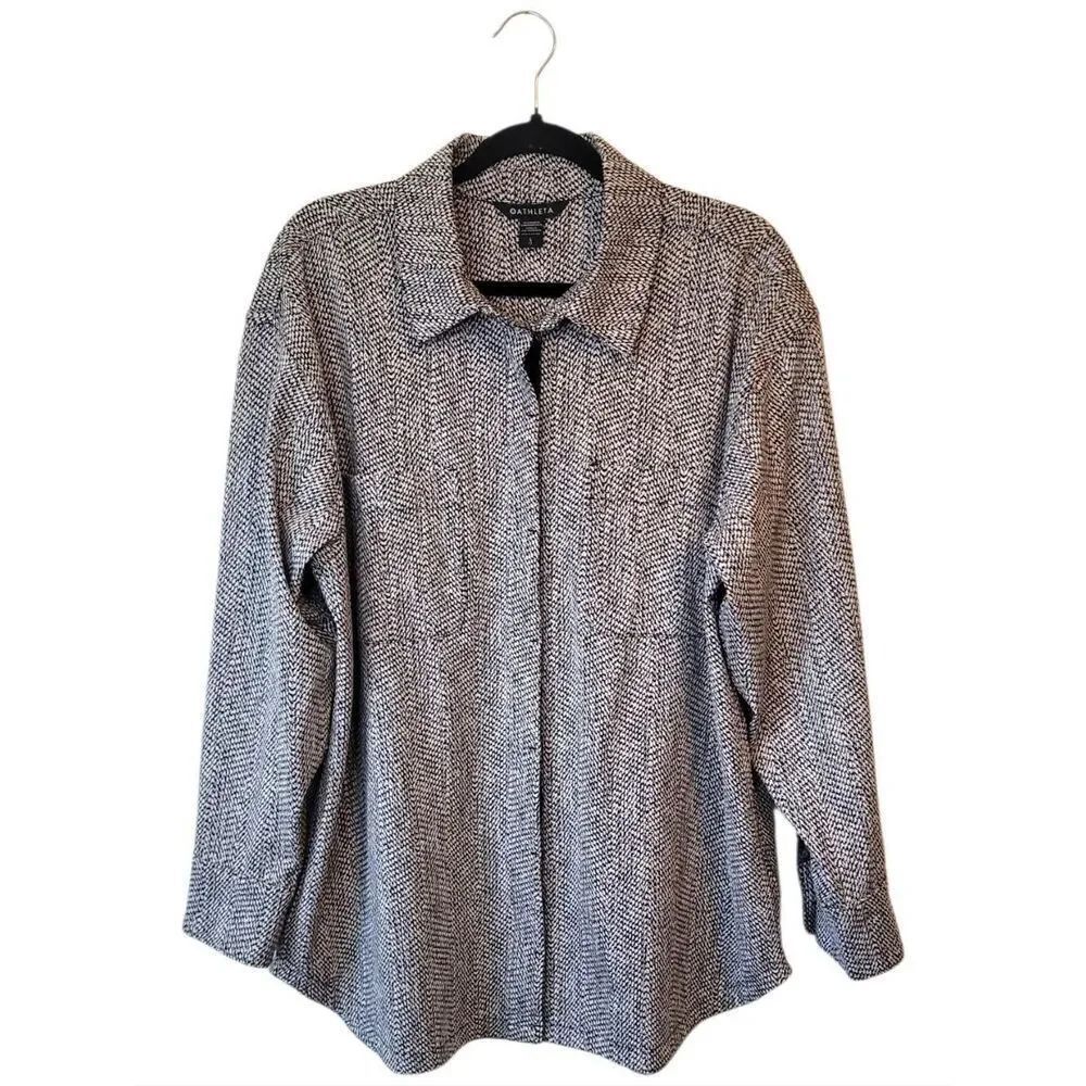 Athleta Black & Ivory Thick Knit Performance Snake Shirt Jacket Size L